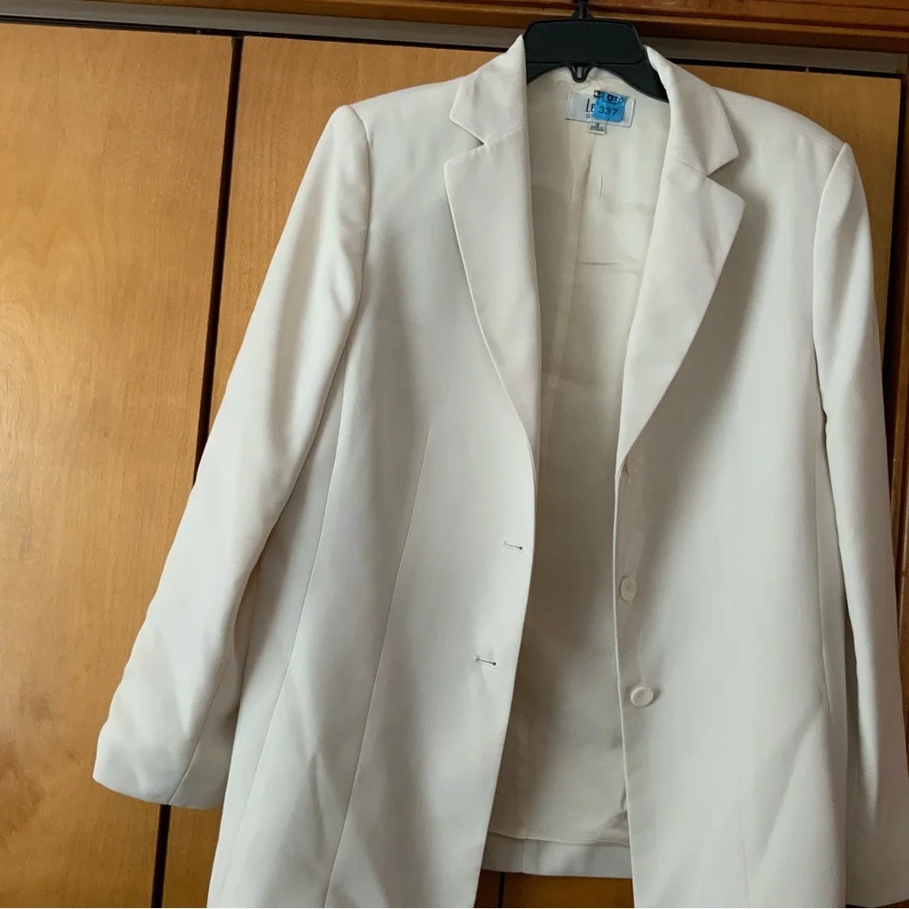 Kasper Classic White Blazer - Picture 1 of 1